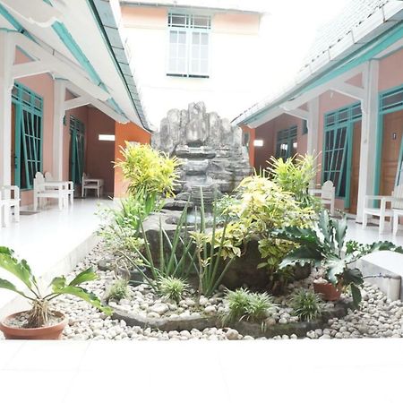 Ismoyo Hotel Yogyakarta Luaran gambar