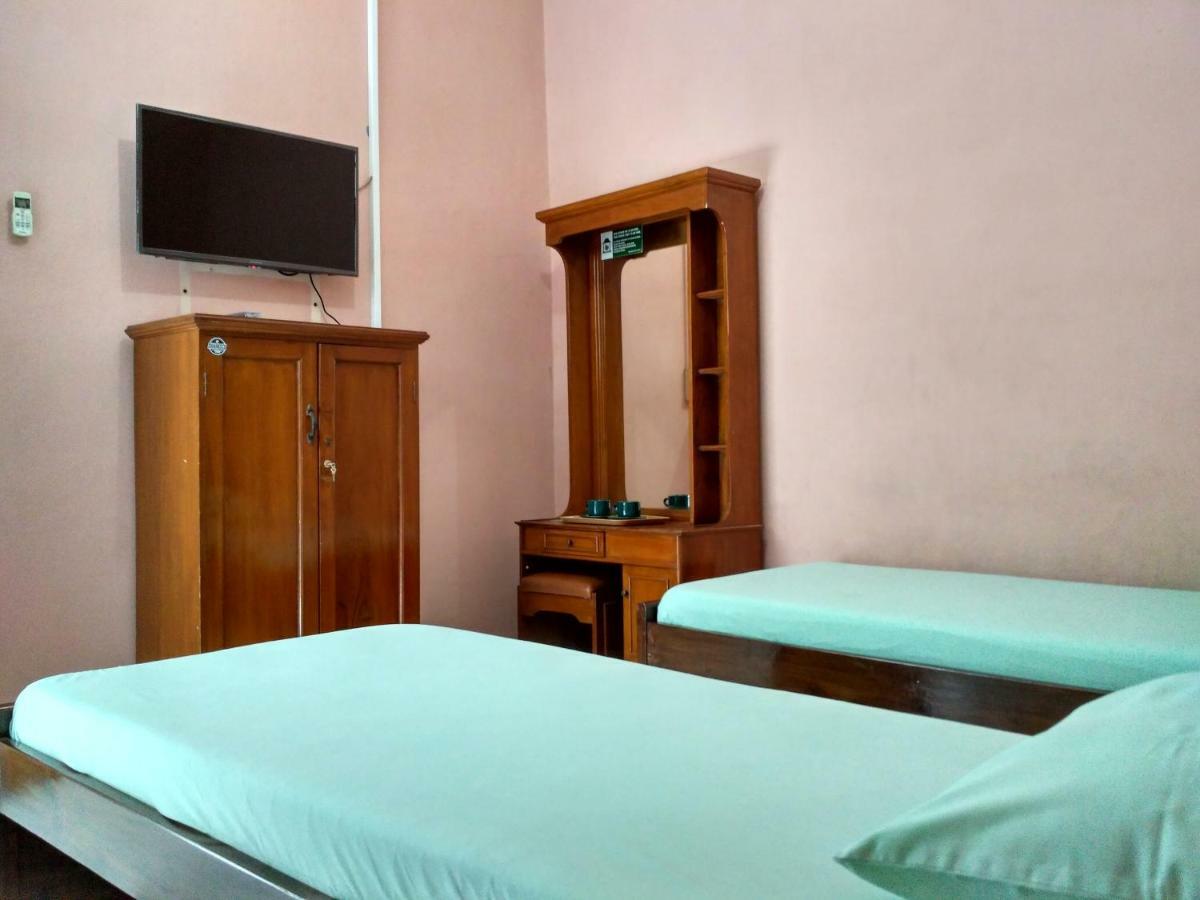 Ismoyo Hotel Yogyakarta Luaran gambar