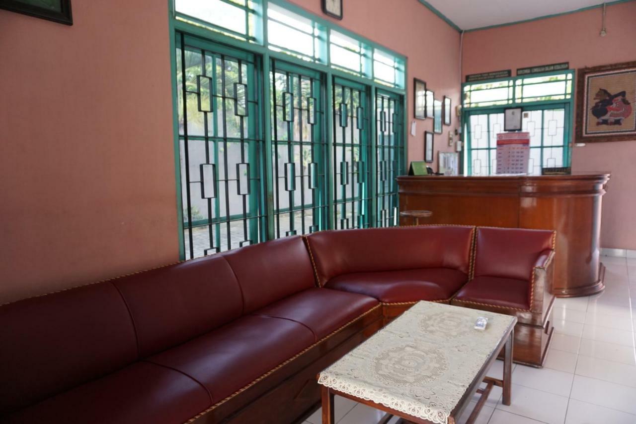 Ismoyo Hotel Yogyakarta Luaran gambar